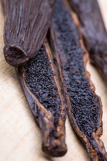 Vietnamese Black Bourbon Vanilla Beans